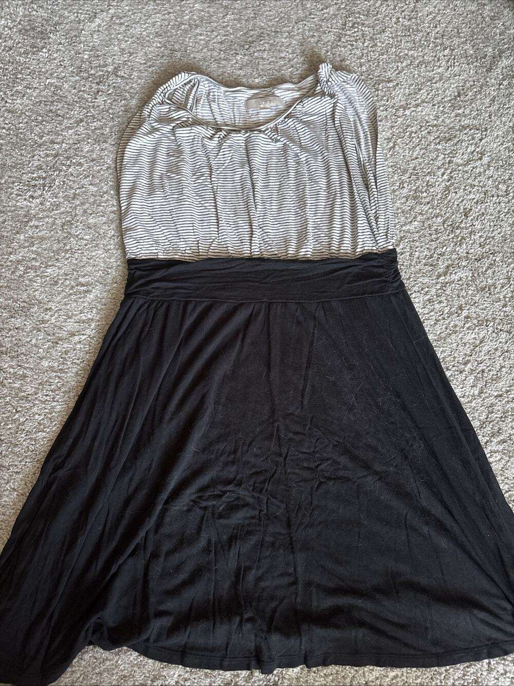 Loft Women’s Sleeveless Black And White Striped Dress Size L